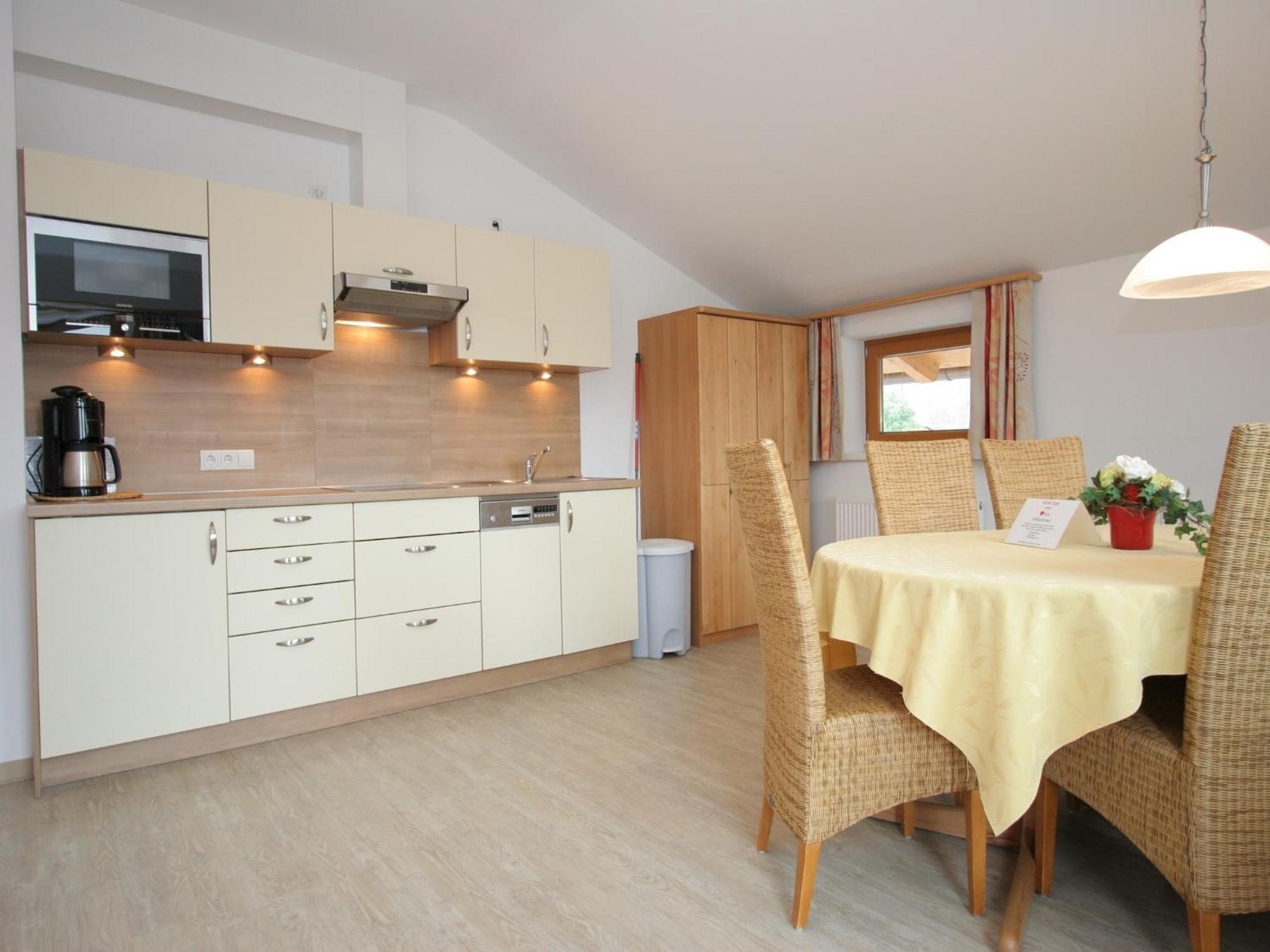 Spacious Apartment In Uderns Near Ski Area المظهر الخارجي الصورة