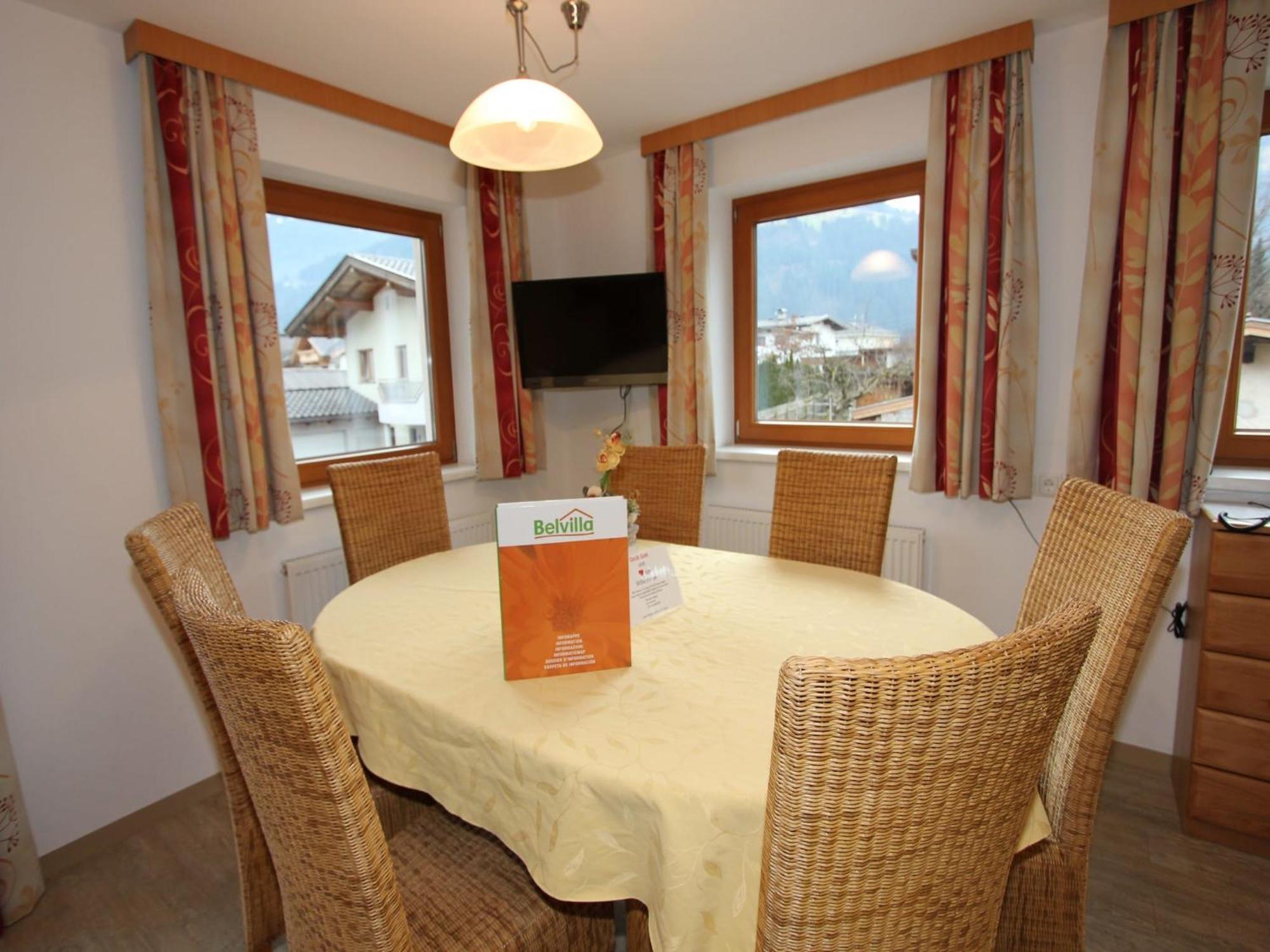 Spacious Apartment In Uderns Near Ski Area المظهر الخارجي الصورة