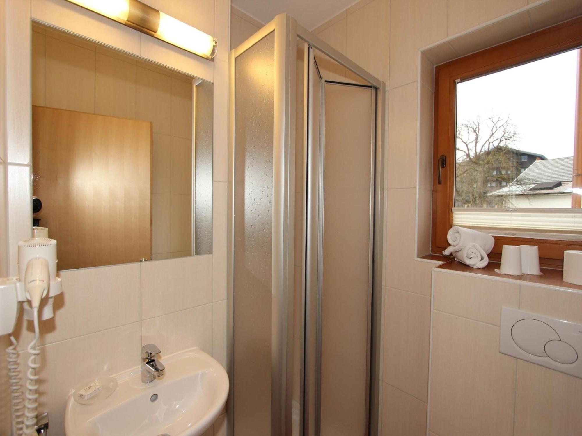 Spacious Apartment In Uderns Near Ski Area المظهر الخارجي الصورة