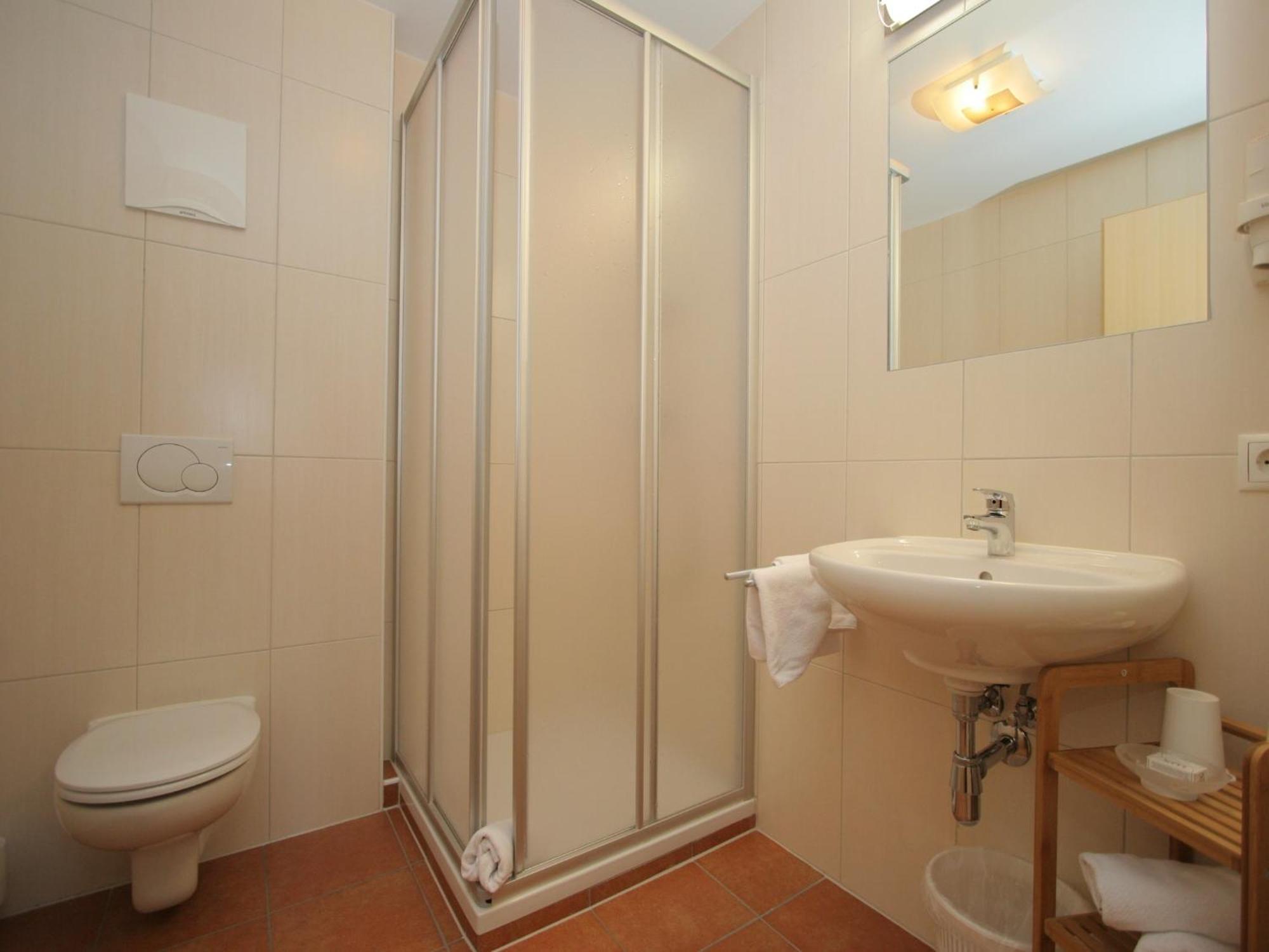 Spacious Apartment In Uderns Near Ski Area المظهر الخارجي الصورة